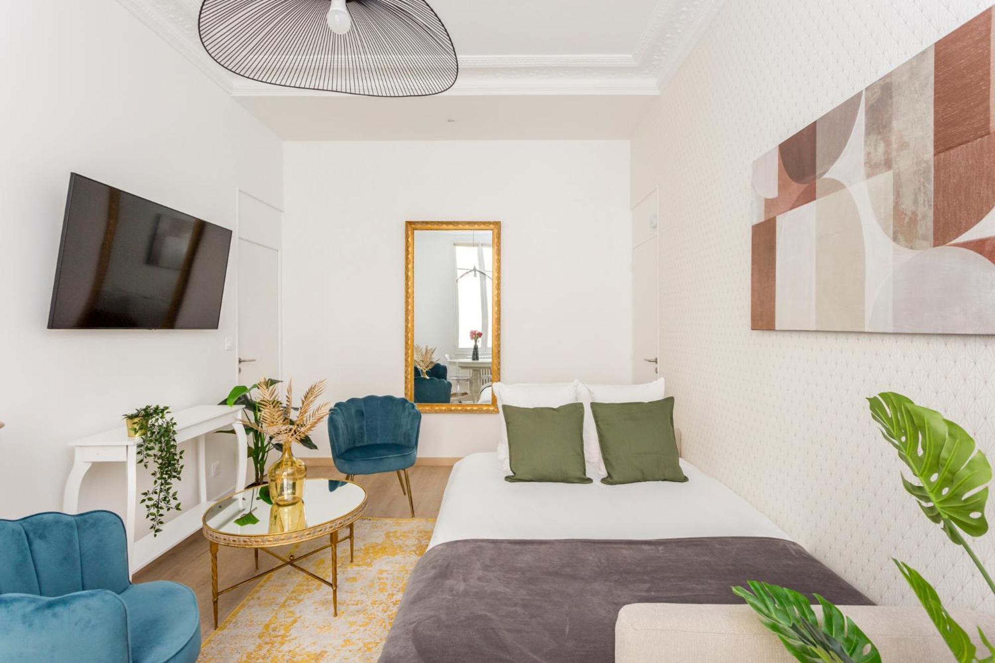 Cozy Apartment - Champs Elysees - Wagram باريس المظهر الخارجي الصورة