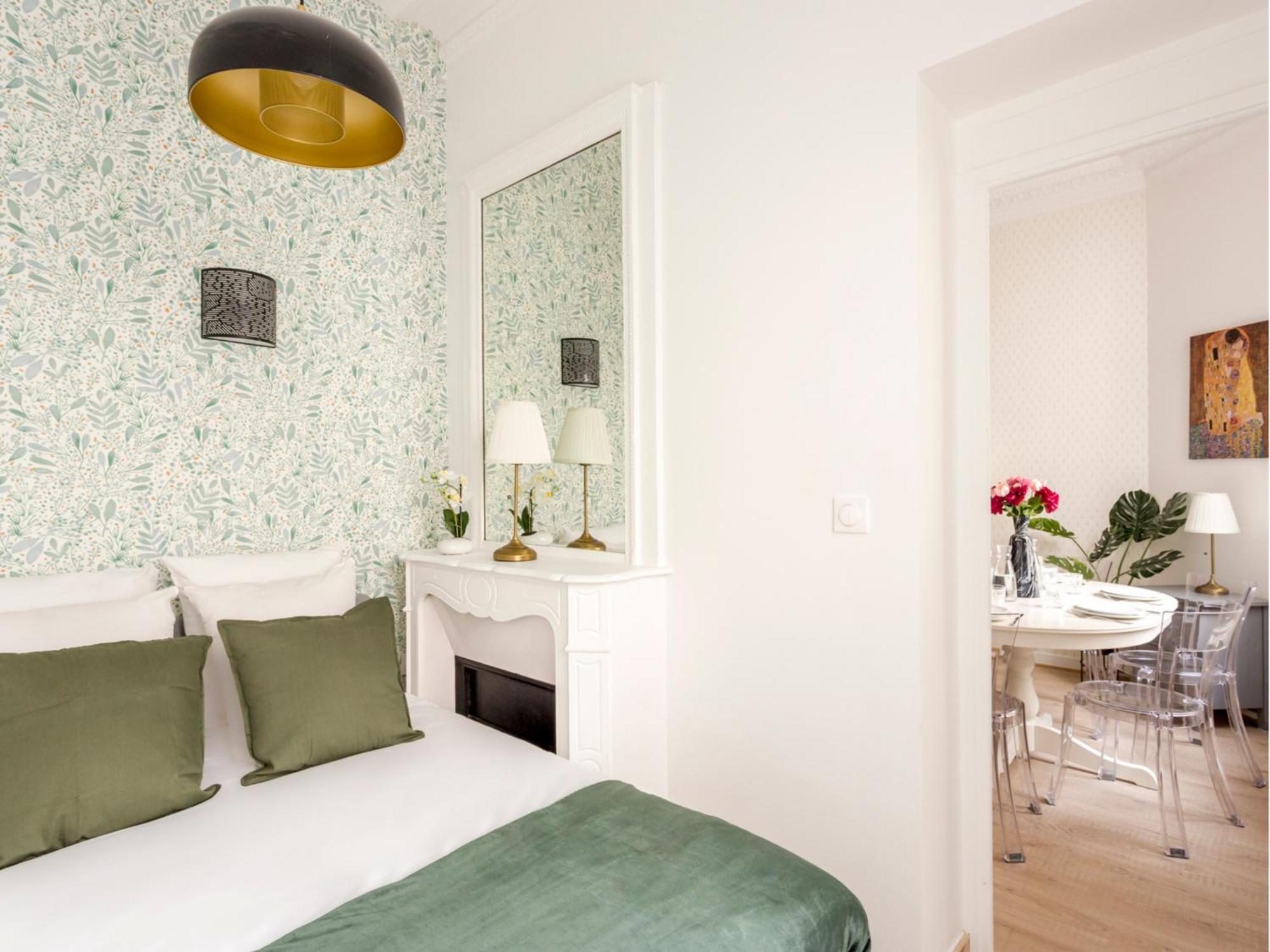 Cozy Apartment - Champs Elysees - Wagram باريس المظهر الخارجي الصورة